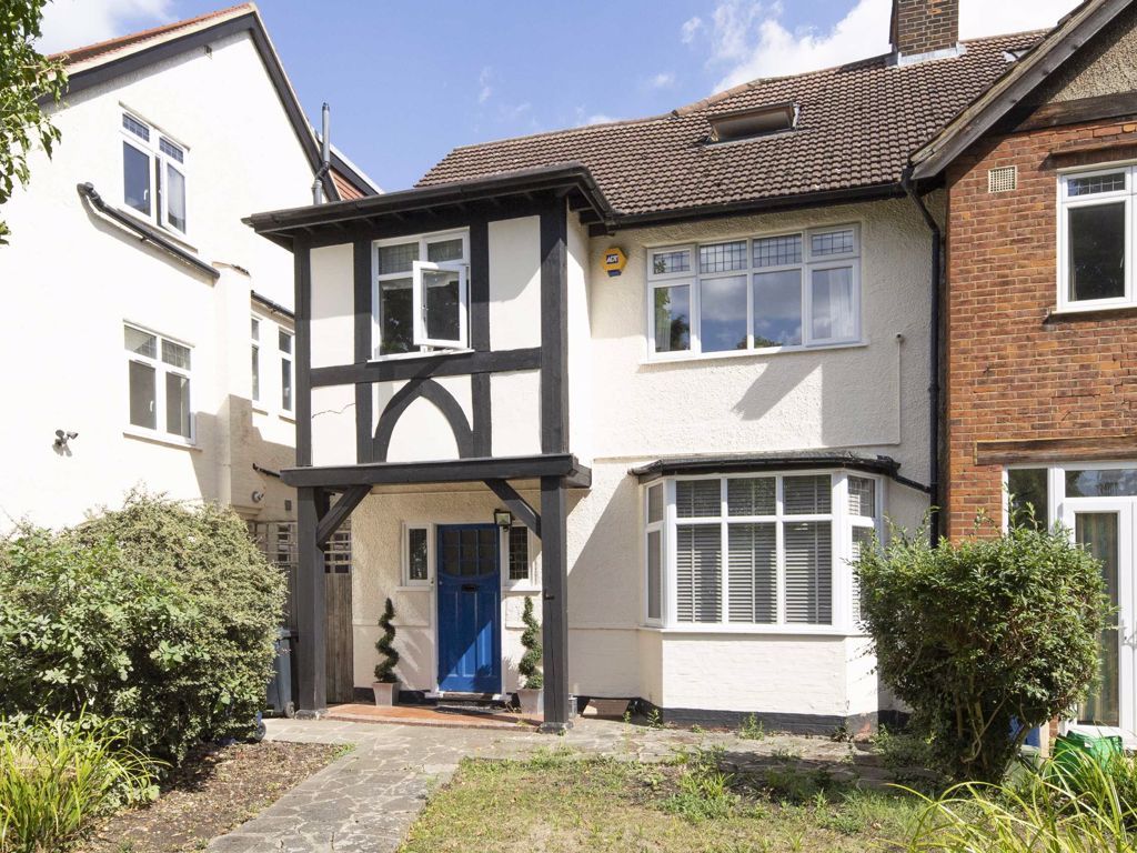 Chester Gardens Argyle Road London W13