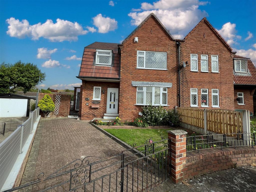 3 bed semidetached house for sale in Grove Road, Pontefract WF8 Zoopla