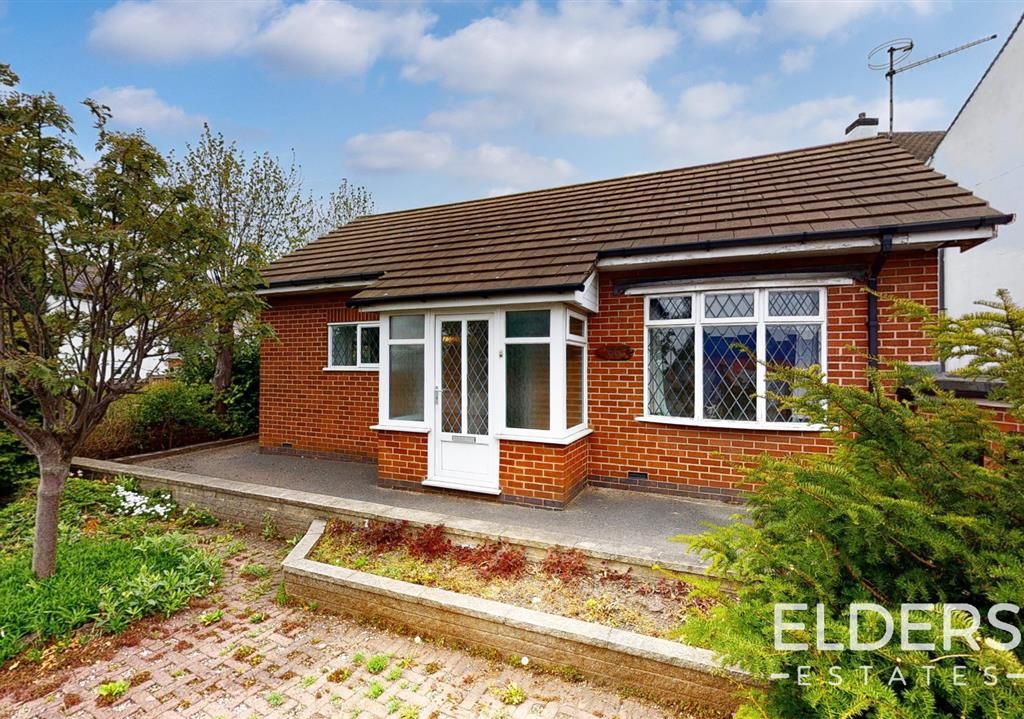 3 bed bungalow for sale in Derby Road, Ilkeston DE7 Zoopla