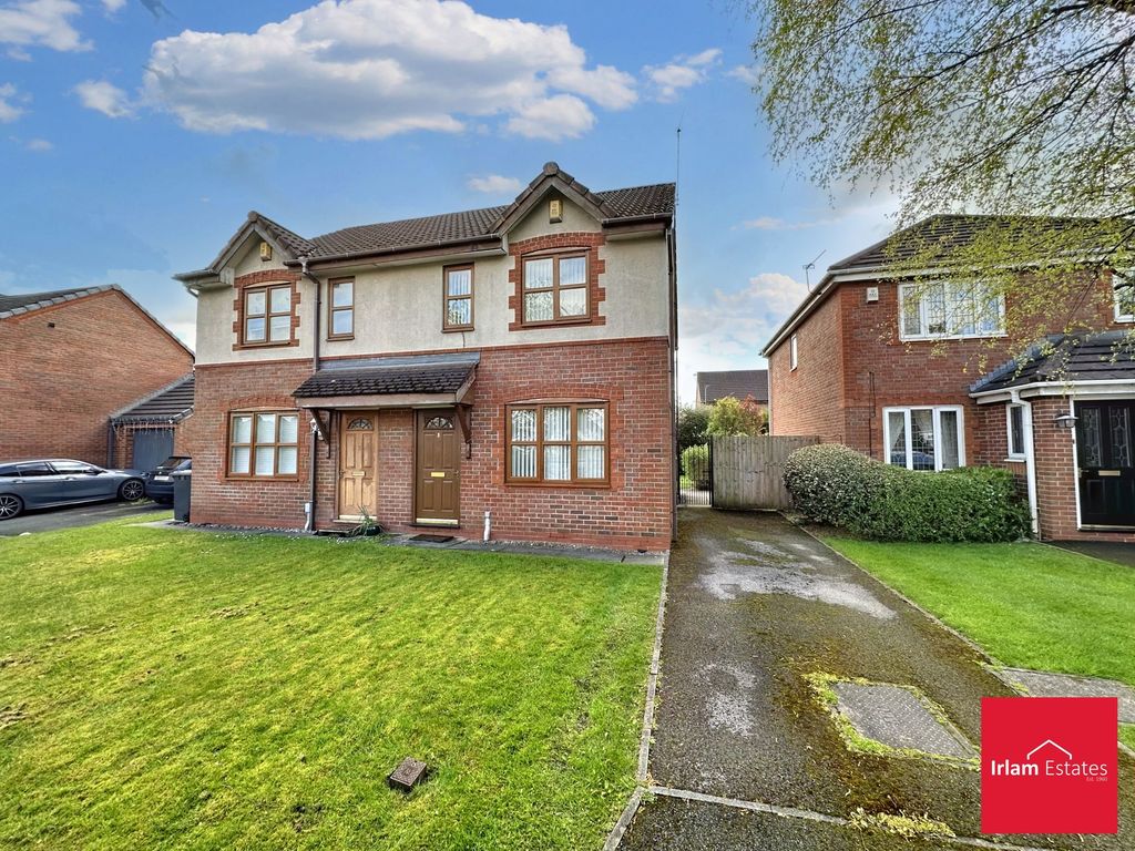 3 bed semidetached house for sale in Grazing Drive, Irlam M44, £239,995 Zoopla