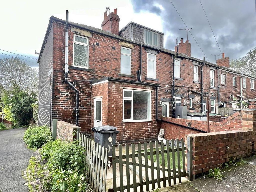 2 bed end terrace house for sale in Scholes View, Jump, Barnsley S74