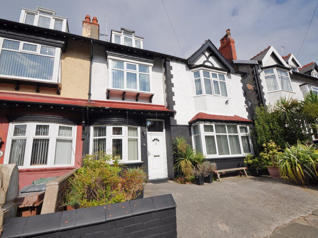 6 bed semidetached house for sale in Sandymount Drive, Wallasey CH45