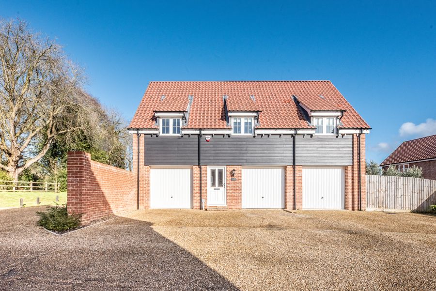 2 bed detached house to rent in Acorn Close, Aldringham, Leiston IP16