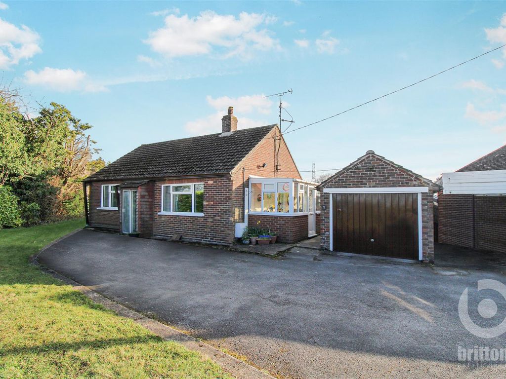 2 bed detached bungalow for sale in Gravel Hill Lane, West Winch, King