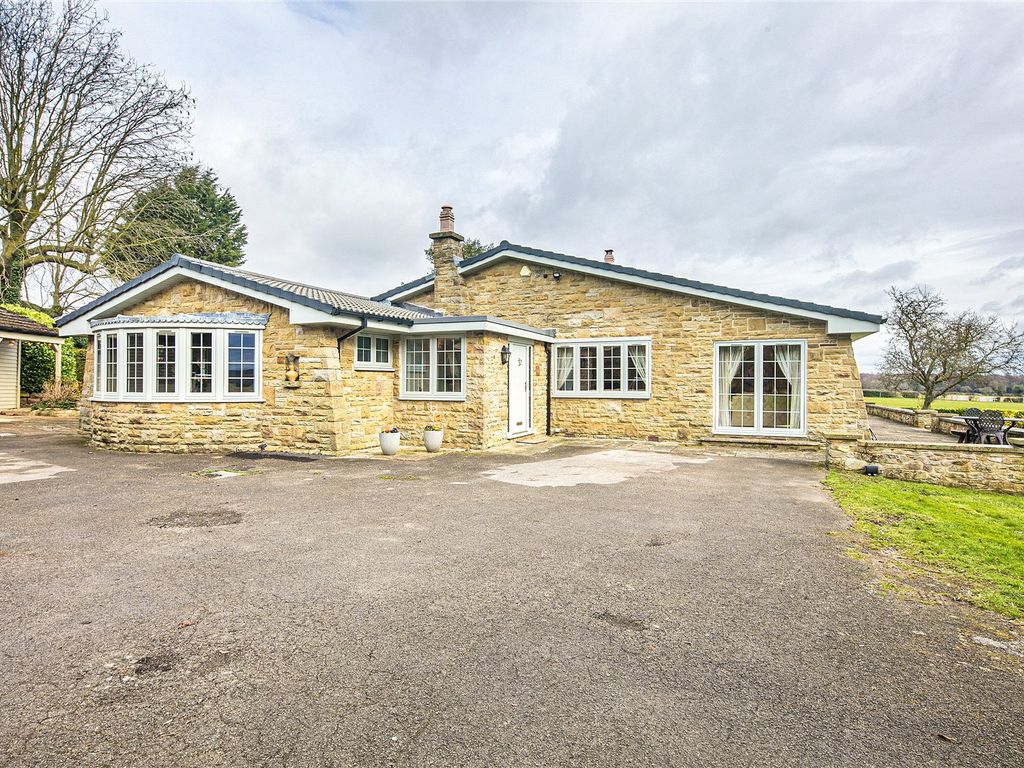 5 bed bungalow for sale in Common Road, Thorpe Salvin, Worksop, South