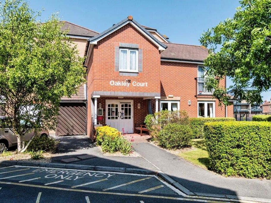 1 bed property for sale in Oakley Road, Southampton SO16, £120,000 Zoopla