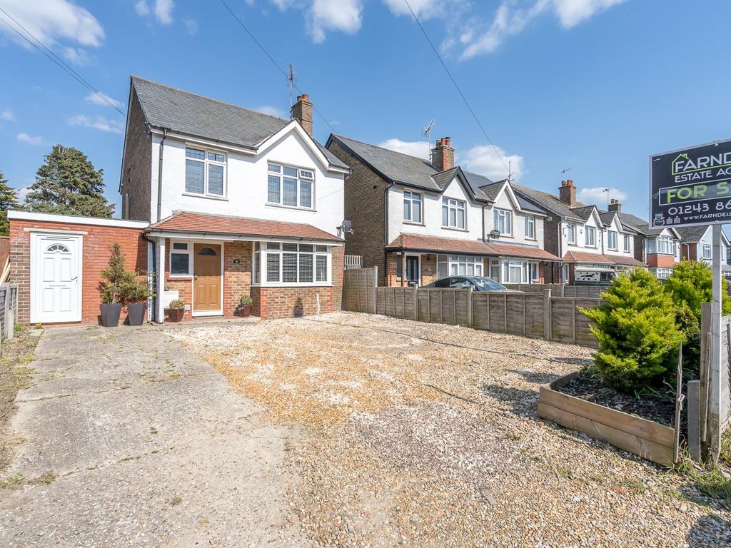 3 bed detached house for sale in Chichester Road, North Bersted, Bognor