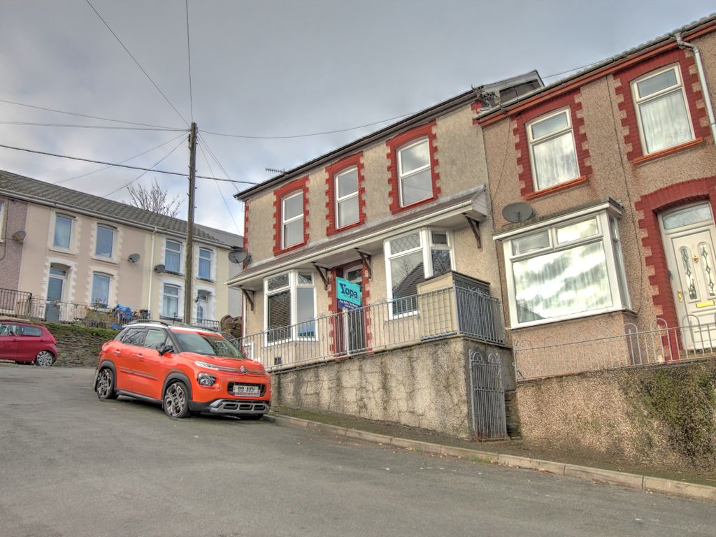 3 bed end terrace house for sale in Ardwyn Place, Ogmore Vale, Bridgend