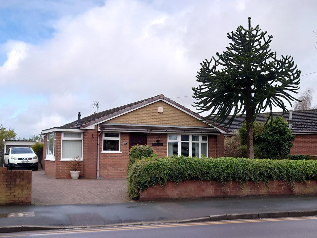 3 bed detached bungalow for sale in High Lane, Burslem, StokeOnTrent