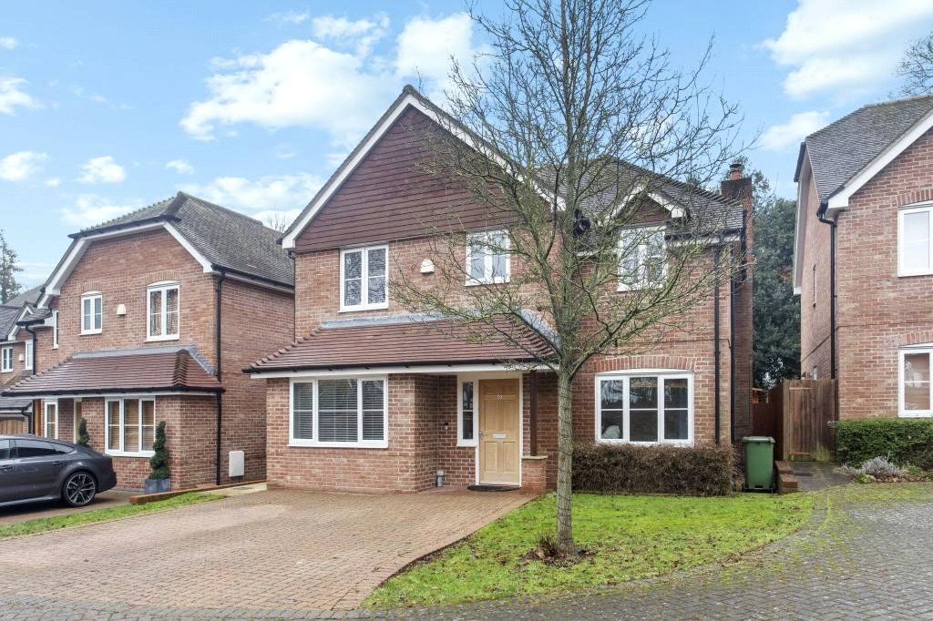 4 bed detached house for sale in Cliddesden Court, Basingstoke RG21