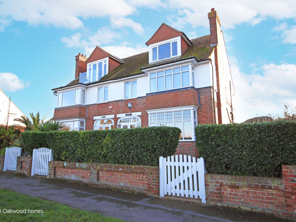 4 bed semidetached house for sale in Westbrook Avenue, Margate CT9, £