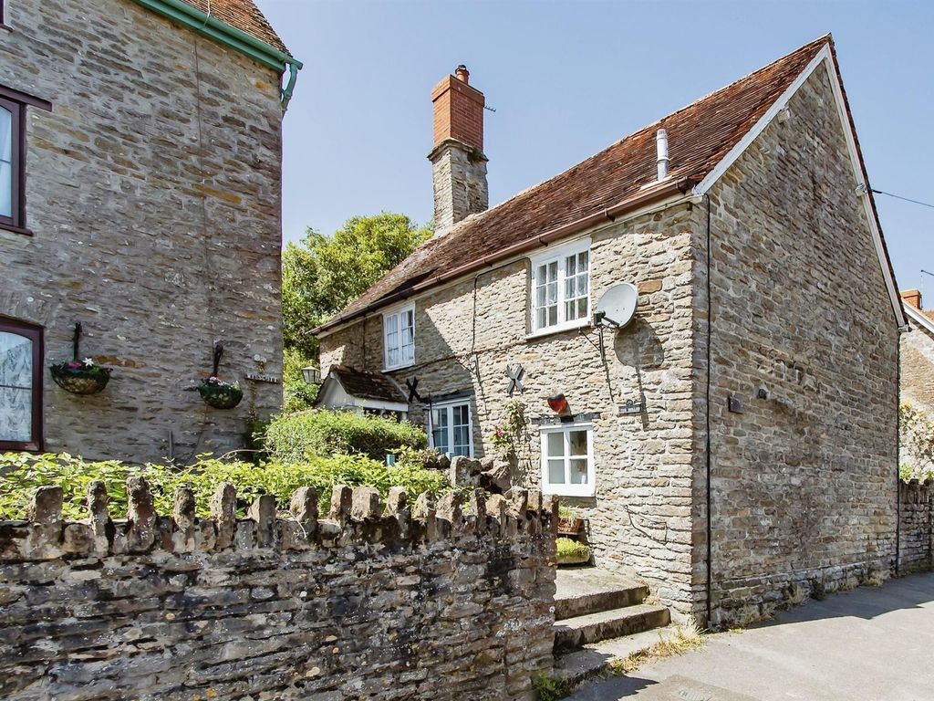 2 bed property for sale in Ring Street, Stalbridge, Sturminster Newton