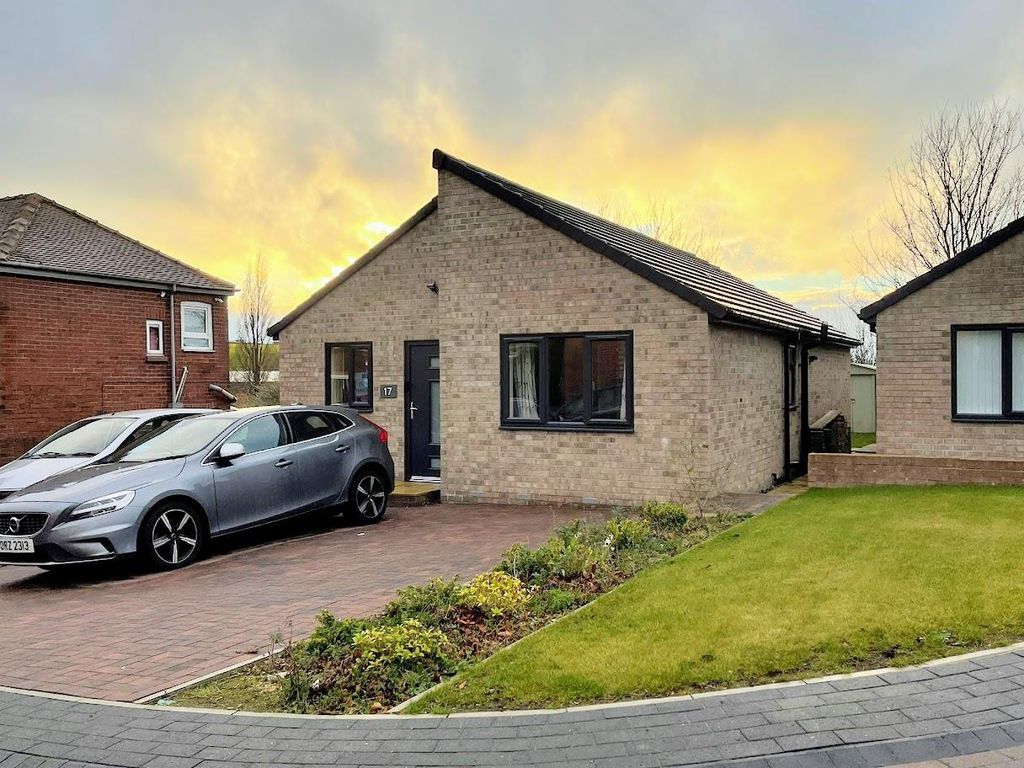 2 bed detached bungalow for sale in Greenside, Shafton, Barnsley, South