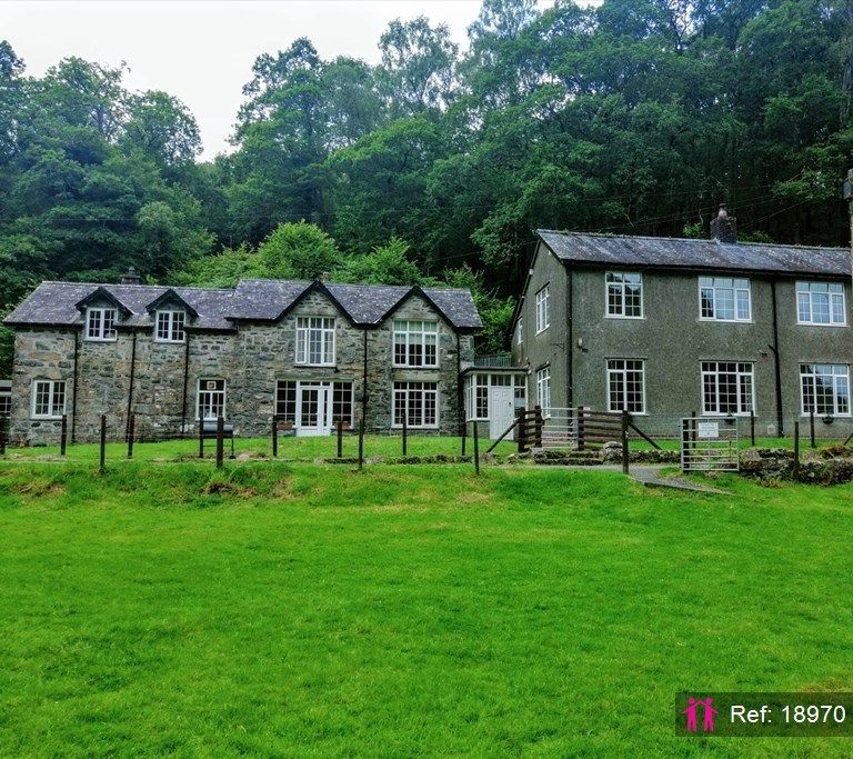 13 bed country house for sale in IslawrDref, Dolgellau LL40 Zoopla