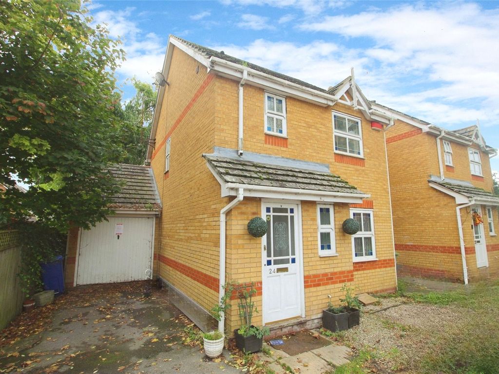 3 bed detached house for sale in Eclipse Drive, Sittingbourne, Kent