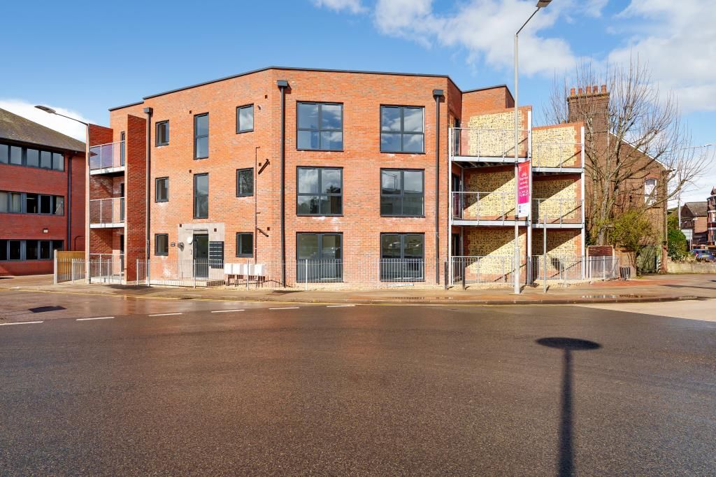 1 bed flat to rent in Broad Street, Chesham HP5 Zoopla