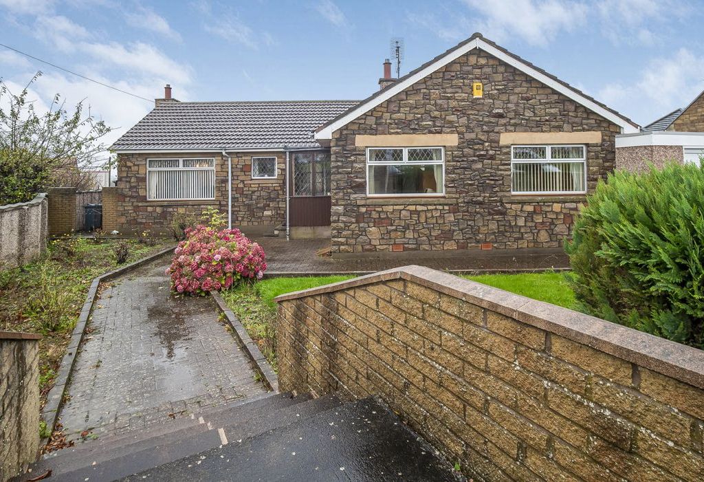 3 bed detached bungalow for sale in 49A Ferniehill Road, Edinburgh EH17