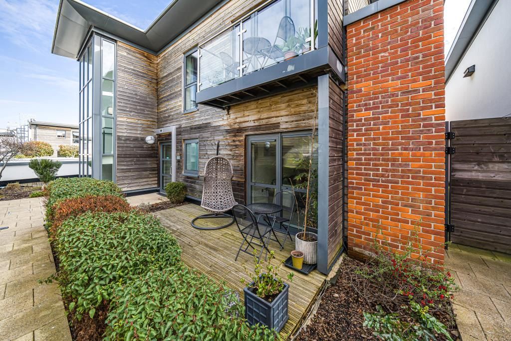 1 bed flat to rent in Newbury, Berkshire RG14 Zoopla