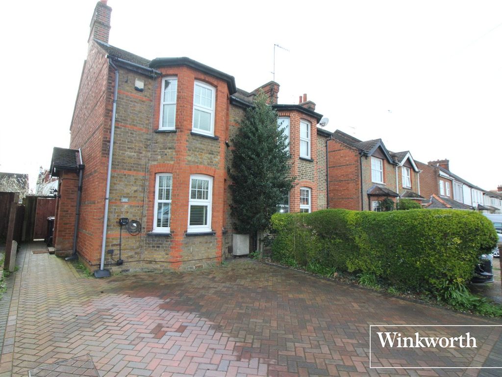 3 bed semidetached house for sale in Furzehill Road, Borehamwood, Hertfordshire WD6, £675,000