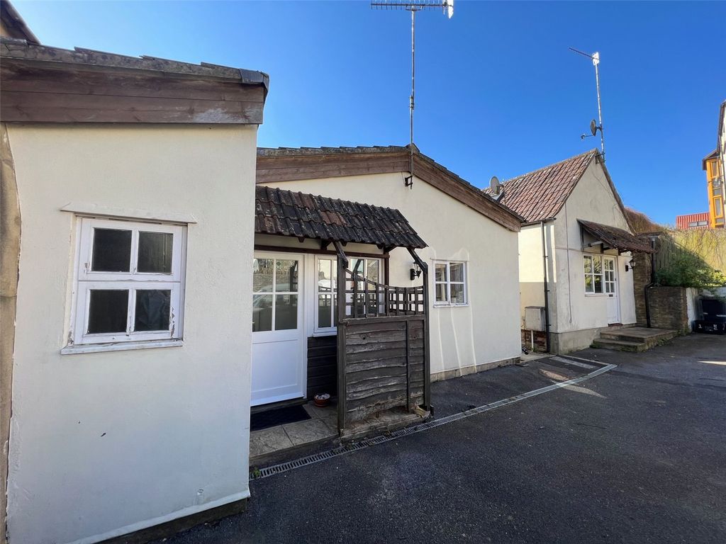 1 bed bungalow for sale in Hoopers Barton, Frome, Somerset BA11 Zoopla