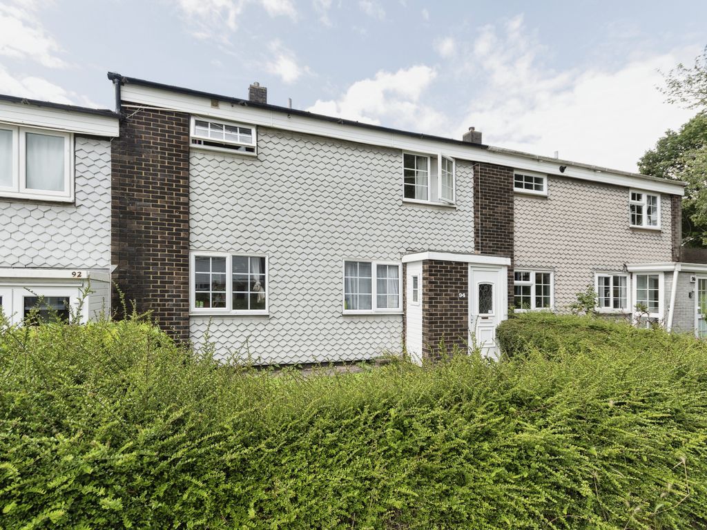 3 bed terraced house for sale in Lonsdale Road, Stevenage