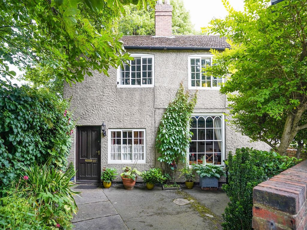 2 bed cottage for sale in Newbold Road, Chesterfield S41 Zoopla