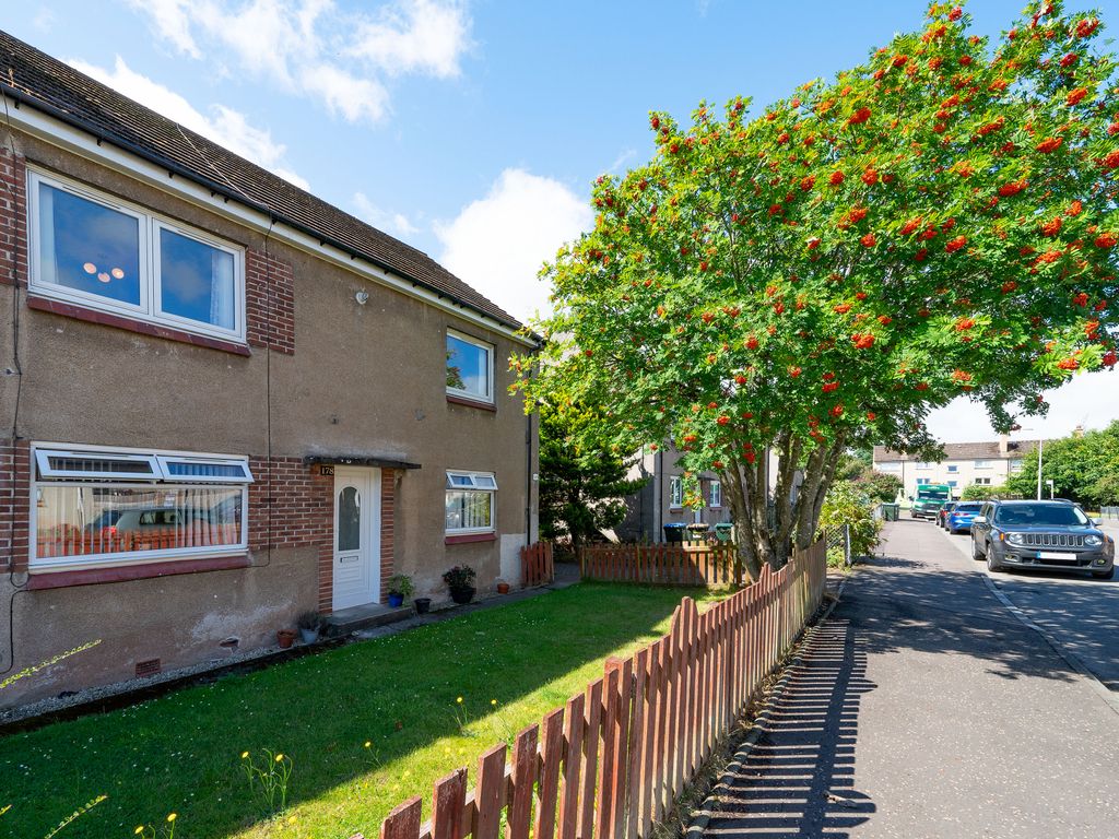 2 bed flat for sale in Tweedsmuir Road, Perth PH1 Zoopla