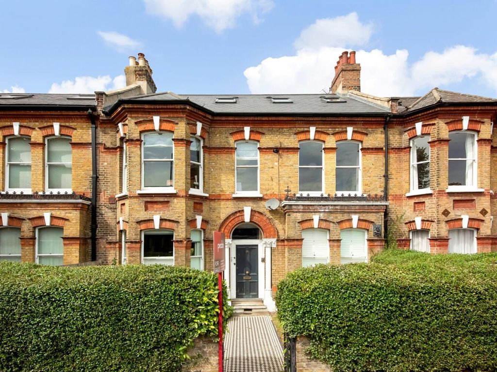 3 bed flat for sale in Barry Road, East Dulwich, London SE22, £600,000 Zoopla