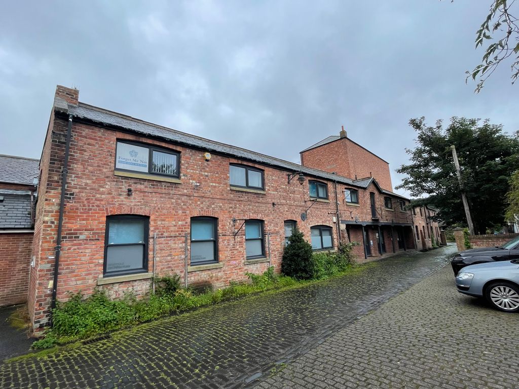 Office to let in Greys Yard, Morpeth NE61, £12,500 pa Zoopla