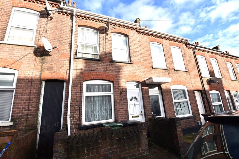 2 bed terraced house for sale in Maple Road West, Luton LU4 Zoopla