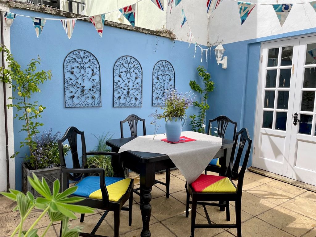 4 bed town house for sale in Victoria Road, Dartmouth TQ6 Zoopla