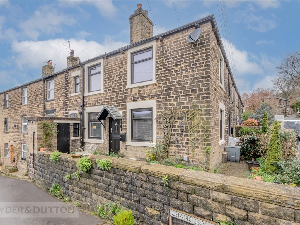 2 bed end terrace house for sale in Platt Lane, Dobcross, Saddleworth