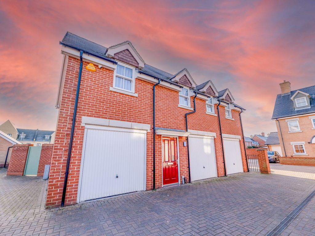 2 bed detached house for sale in Parade Square, Colchester CO2 - Zoopla