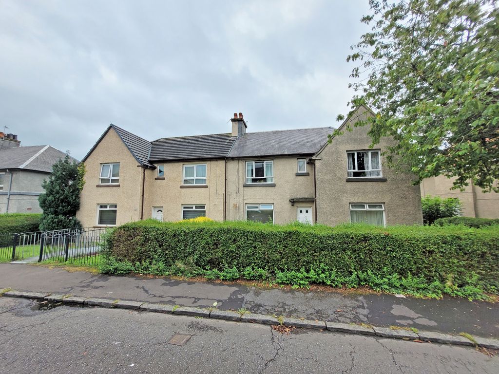 2 bed flat for sale in Winton Avenue, Kilwinning, Ayrshire KA13 Zoopla