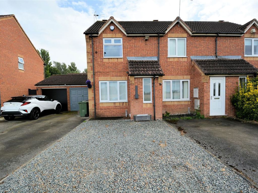 2 bed terraced house for sale in Peartree Close, Barlby, Selby YO8, £