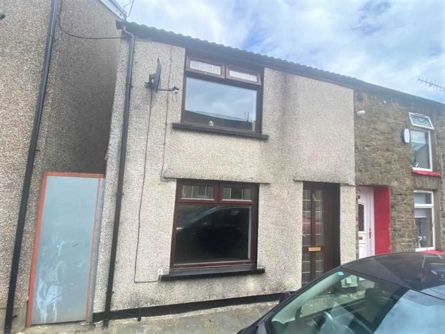 3 bed end terrace house for sale in Miskin Road, Trealaw, Tonypandy