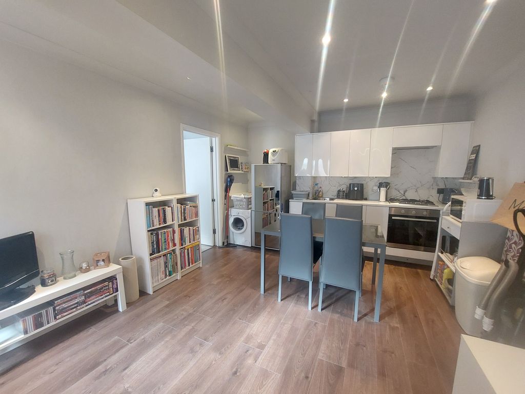 1 bed flat to rent in Court Road, Shirley, Southampton SO15 Zoopla