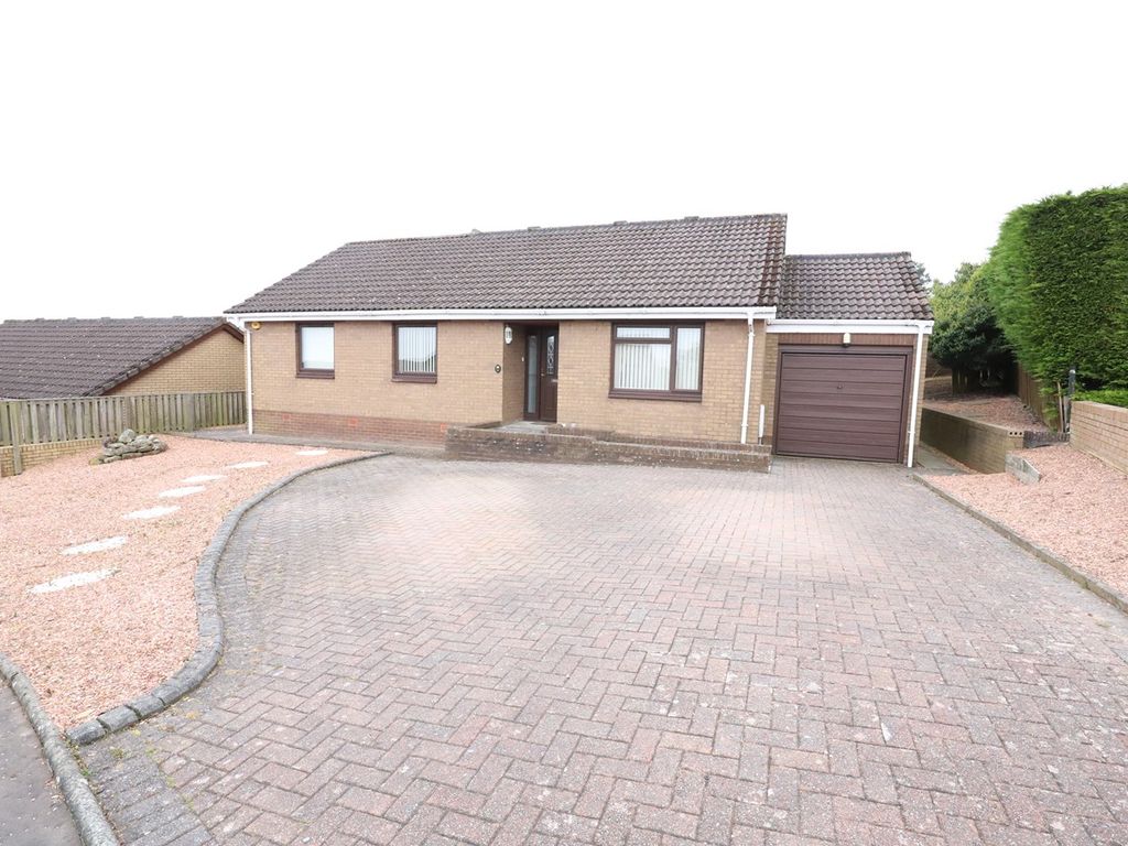 3 bed property for sale in Balvaird Place, Dunfermline KY12 Zoopla