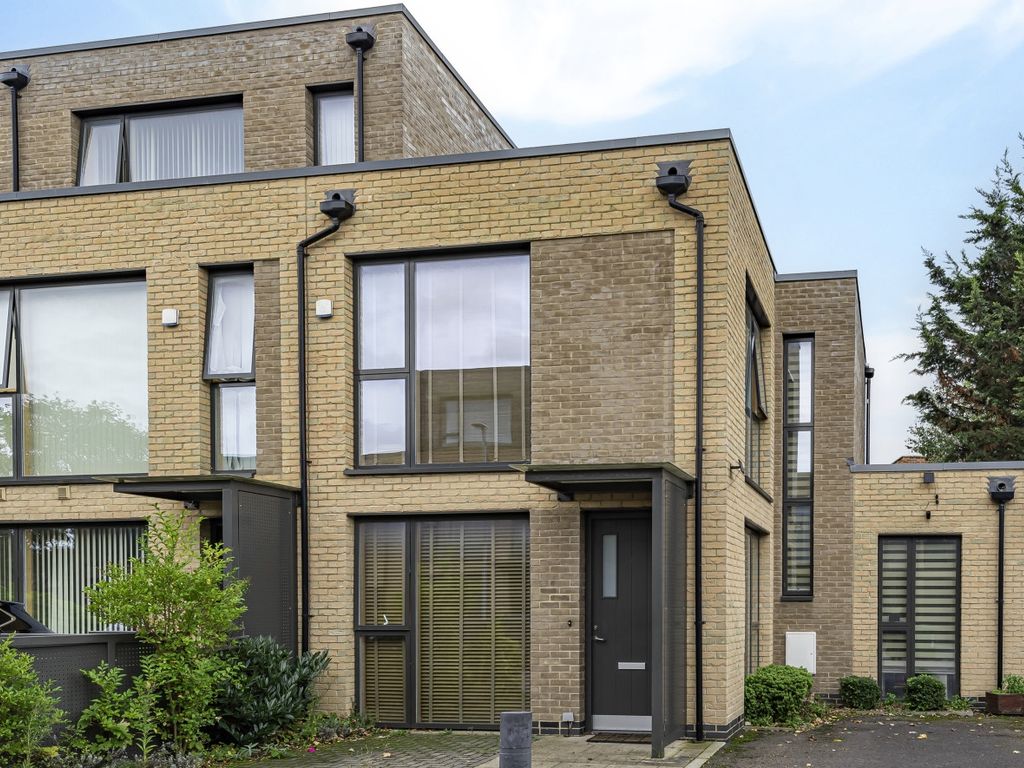 Storer Drive, Welling DA16  