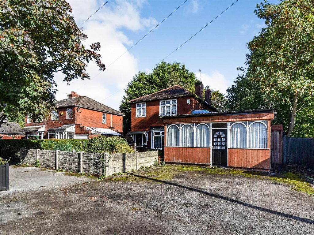 3 bed detached house for sale in Manchester Road, Astley, Manchester
