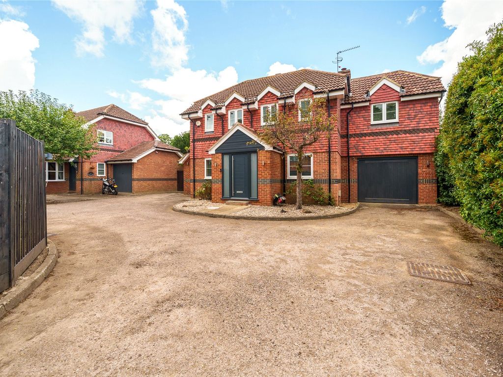 5 bed detached house for sale in Bisley, Woking, Surrey GU24 Zoopla