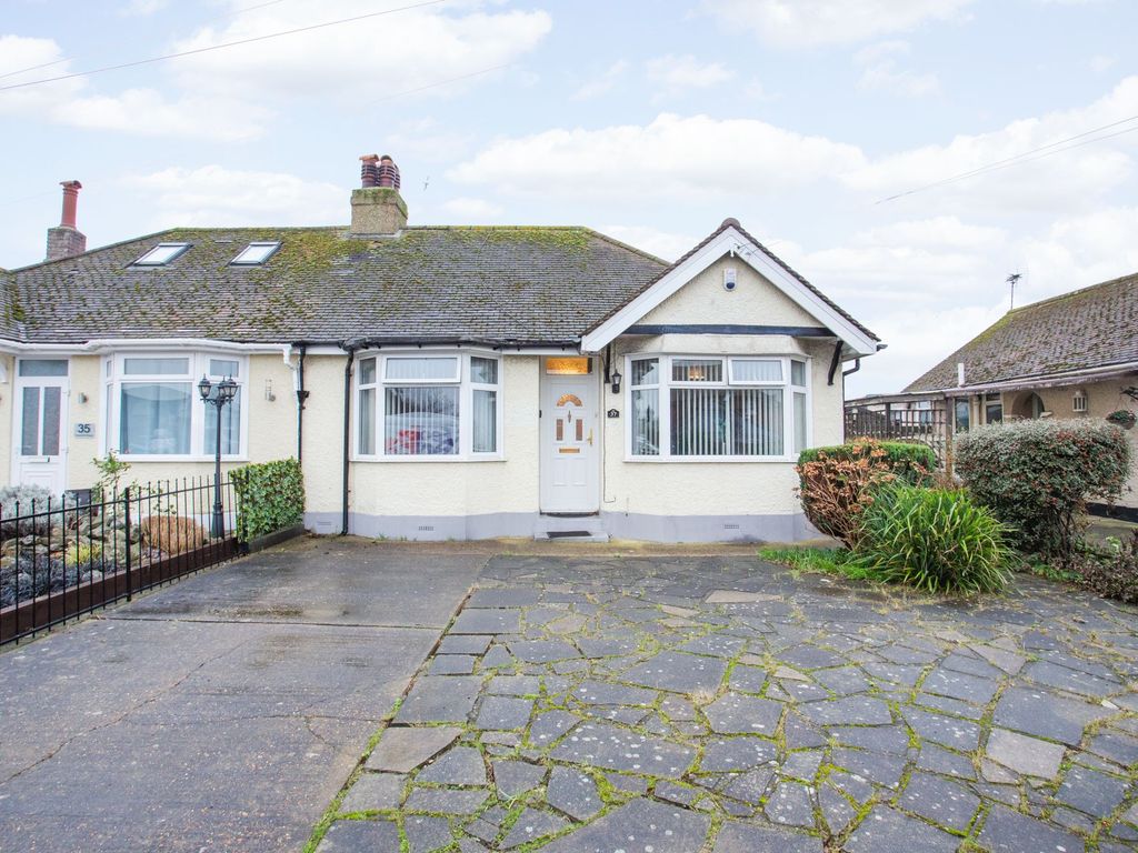 3 bed semidetached bungalow for sale in Greenhill Road, Herne Bay CT6