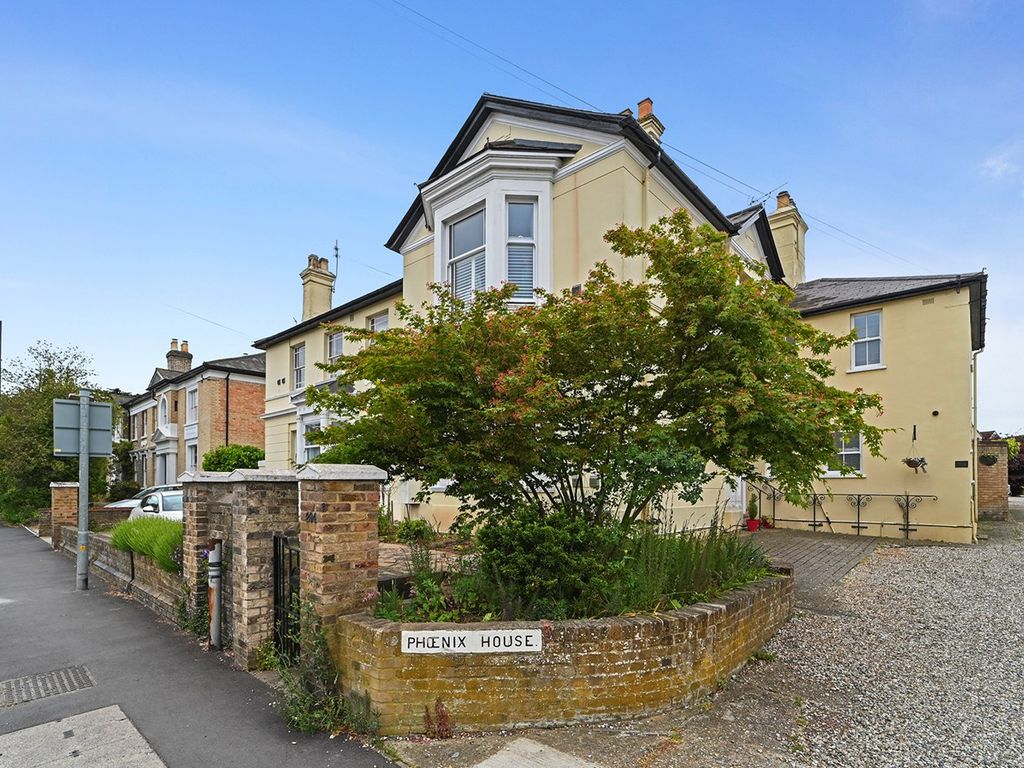 5 bed semidetached house for sale in New London Road, Chelmsford CM2