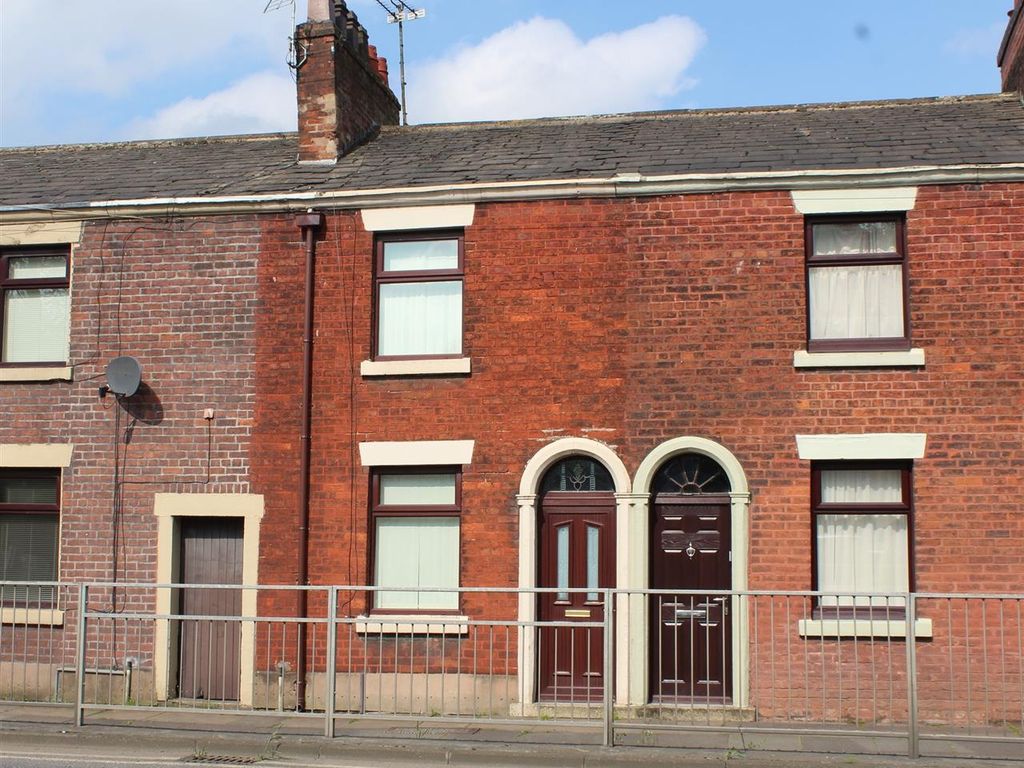 2 bed terraced house for sale in Chorley Road, Walton Le Dale, Preston PR5, £95,000 Zoopla
