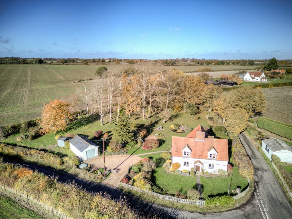 3 bed detached house for sale in Belchamp Walter, Sudbury, Essex CO10