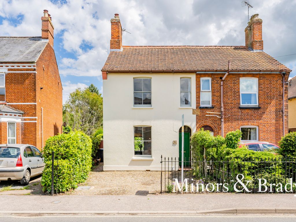 3 bed semidetached house for sale in Crown Road, Dereham NR20 Zoopla