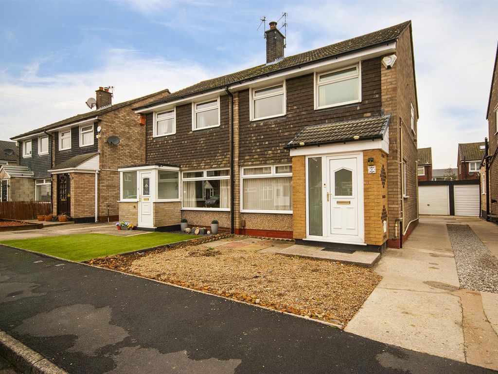 3 bed semidetached house to rent in Fairford Way, Stockport SK5 Zoopla