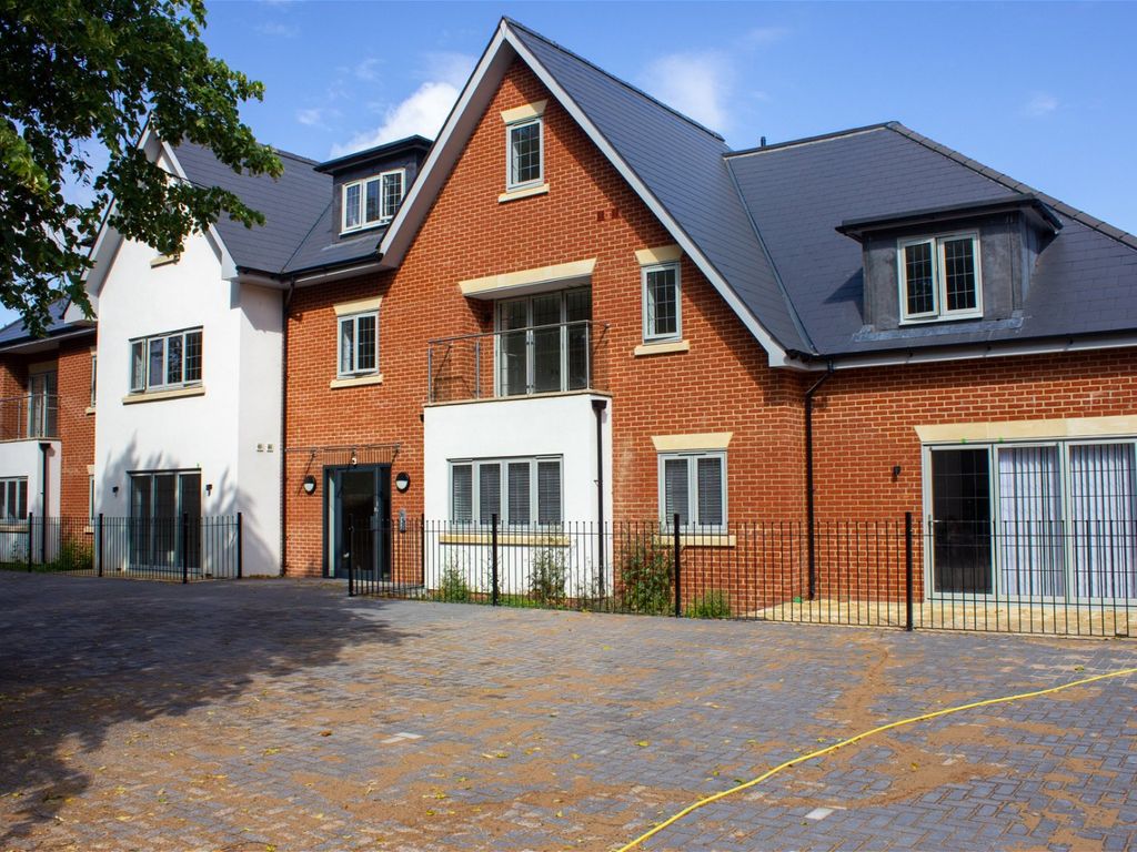 New home, 3 bed flat for sale in 41 Shenfield Road, Shenfield