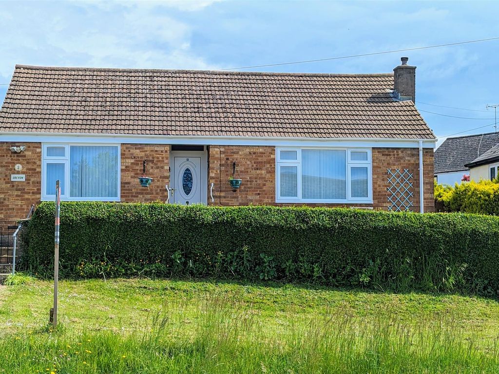 2 bed detached bungalow for sale in Staunton Road, Coleford GL16, £