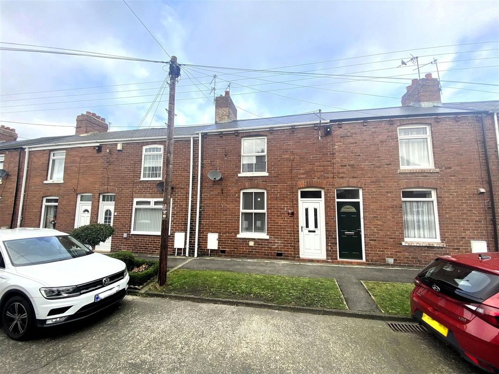 2 bed terraced house for sale in Street, Sherburn Village
